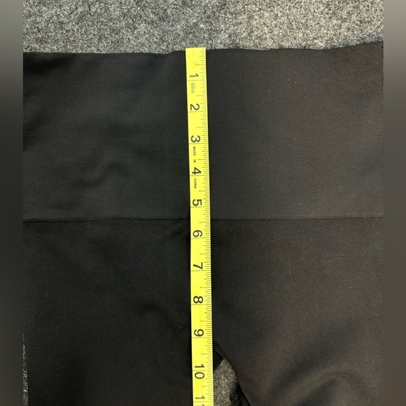 SPANX Look At Me Now Legging in Very Black L - Picture 3 of 7